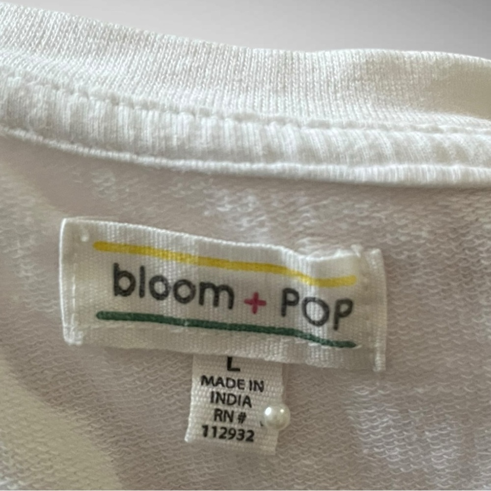 BLOOM + POP Women's Cropped White And Tie Dye Sweatshirt Large‎ | EUC - Picture 6 of 6